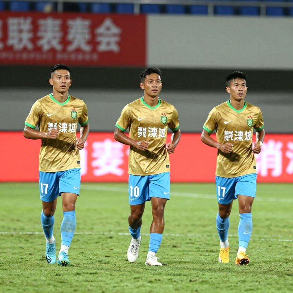 V.League mùa giải thường niên: Khi luật rõ ràng, người cầm còi vẫn là biến số