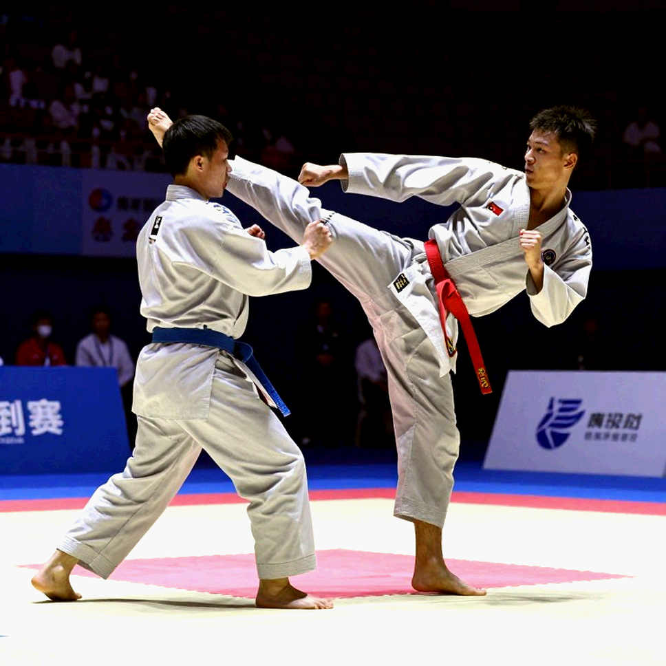 HCV ASIAD đầu tiên của karate Việt Nam: Tấm vàng viết bằng tải trọng cơ thể